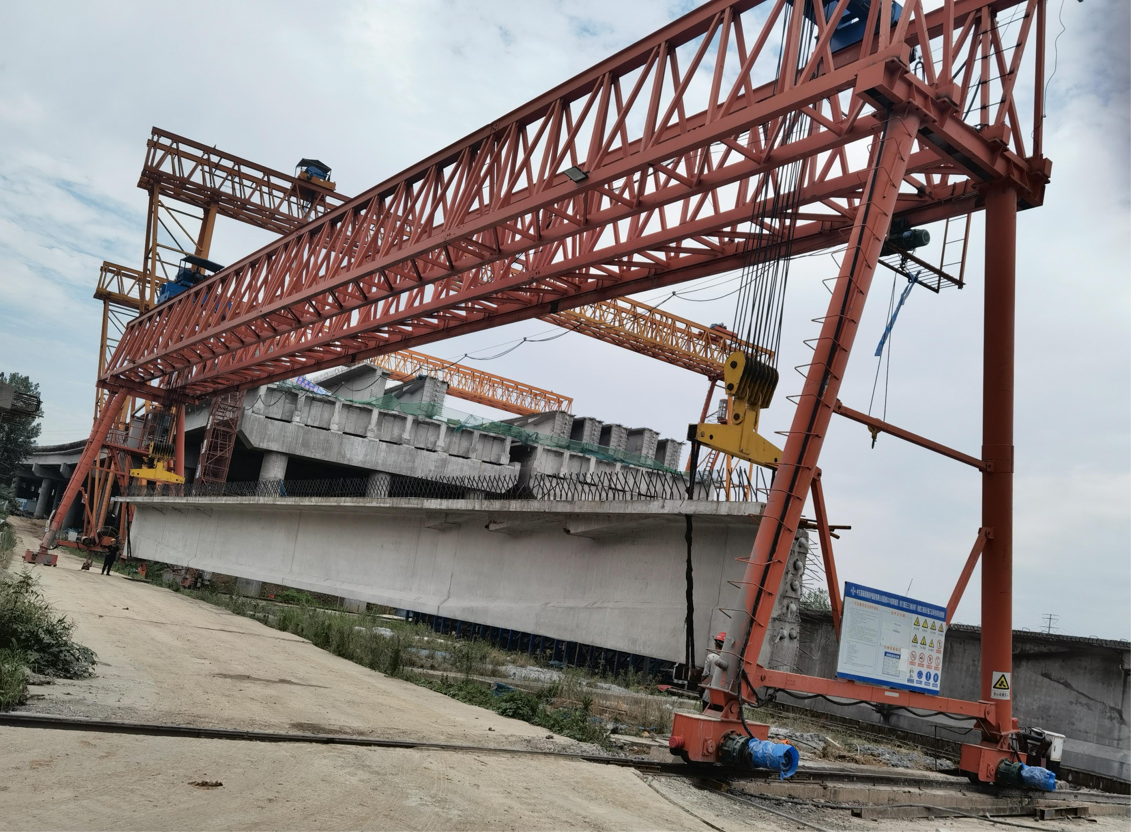 雙梁龍門吊出現(xiàn)重物自墜怎么回事？