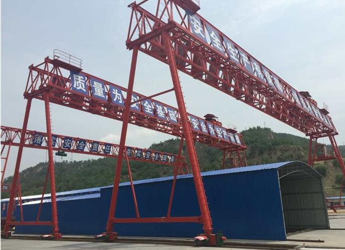 在什么地方選擇什么樣的起重機？下面我來給大家講解一下